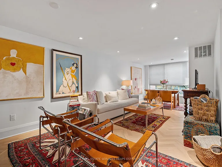 225 Davenport Rd #401 — Photo 7