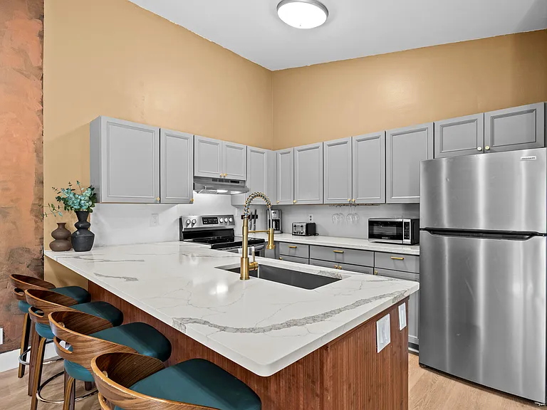 1368 Periwinkle Pl — Photo 6