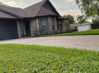 2902 Pioneer Pass, Sugar Land, TX 77479