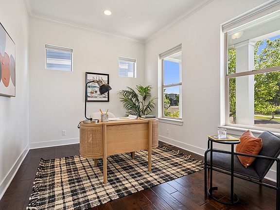 4th image of 5068 Yosemite Ct