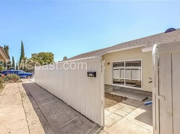 18831 E Vine Ave #18831, Orange, CA 92869