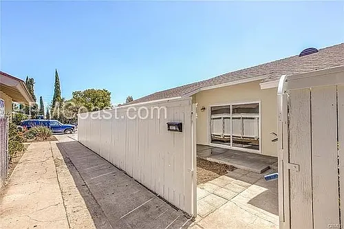 18831 E Vine Ave #18831 Photo 1