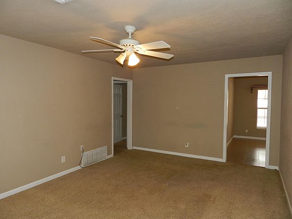 3rd image of 1428 NW Logan Ave