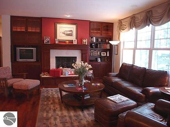 5th image of 6427 Cedarmere #24