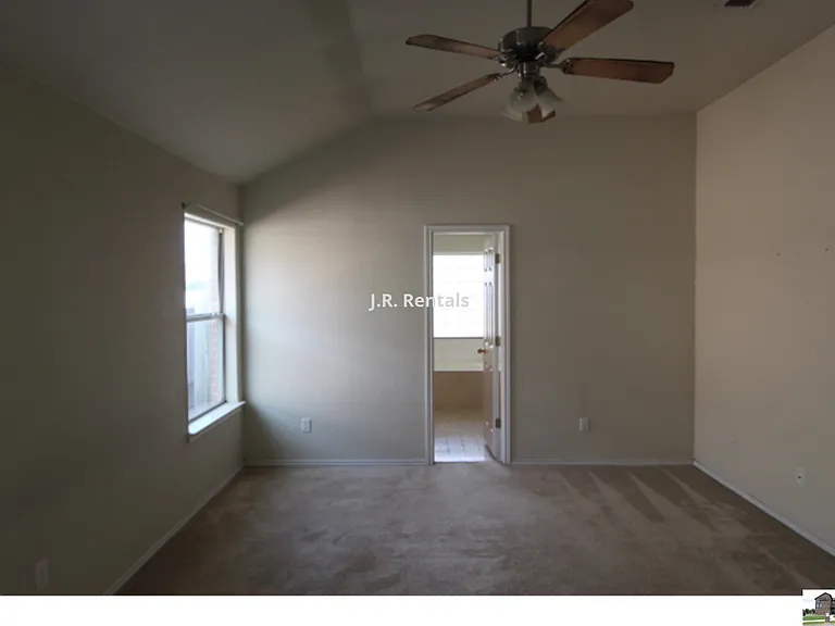 1906 Flagstaff Dr — Photo 84