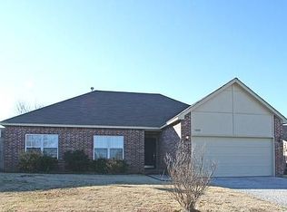 1009 W Boston St S, Broken Arrow, OK 74012