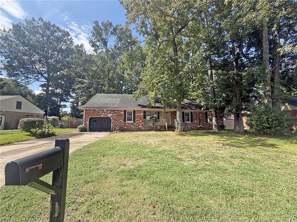 1st image of 620 Emerald Ct