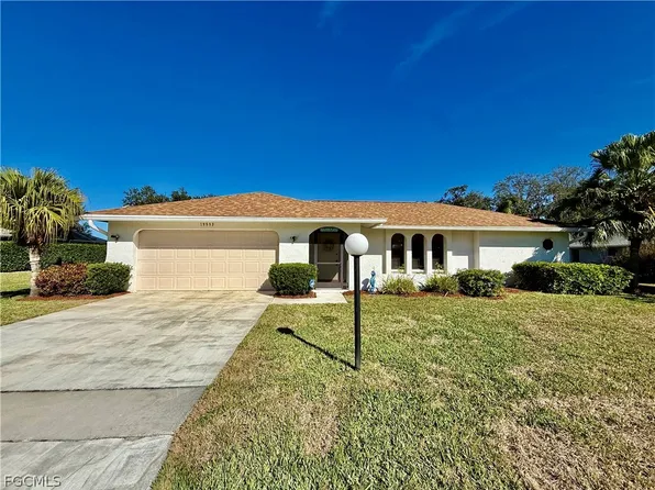 19993 Lake Vista Cir, Lehigh Acres, FL 33936