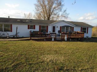 21434 Kodiak Dr, Marshall, MO 65340