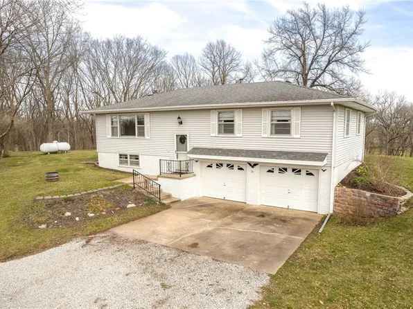 22208 NE 112th St, Liberty, MO 64068