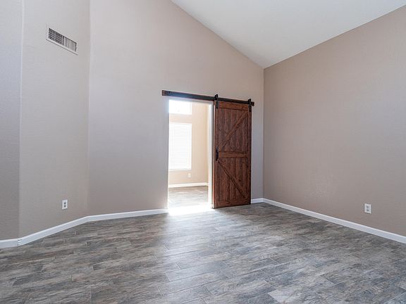 3rd image of 14705 W Doll Ct