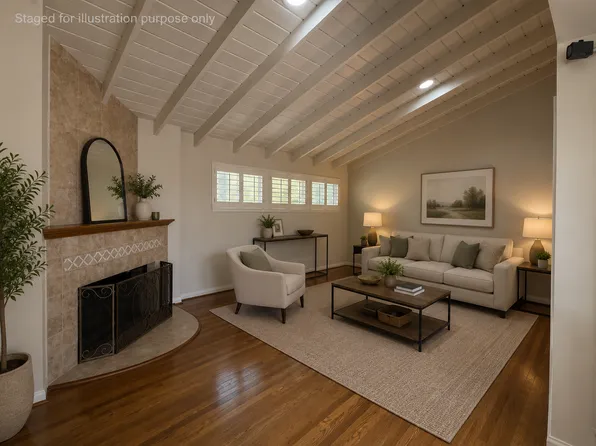 3040 Orange Ave, La Crescenta, CA 91214