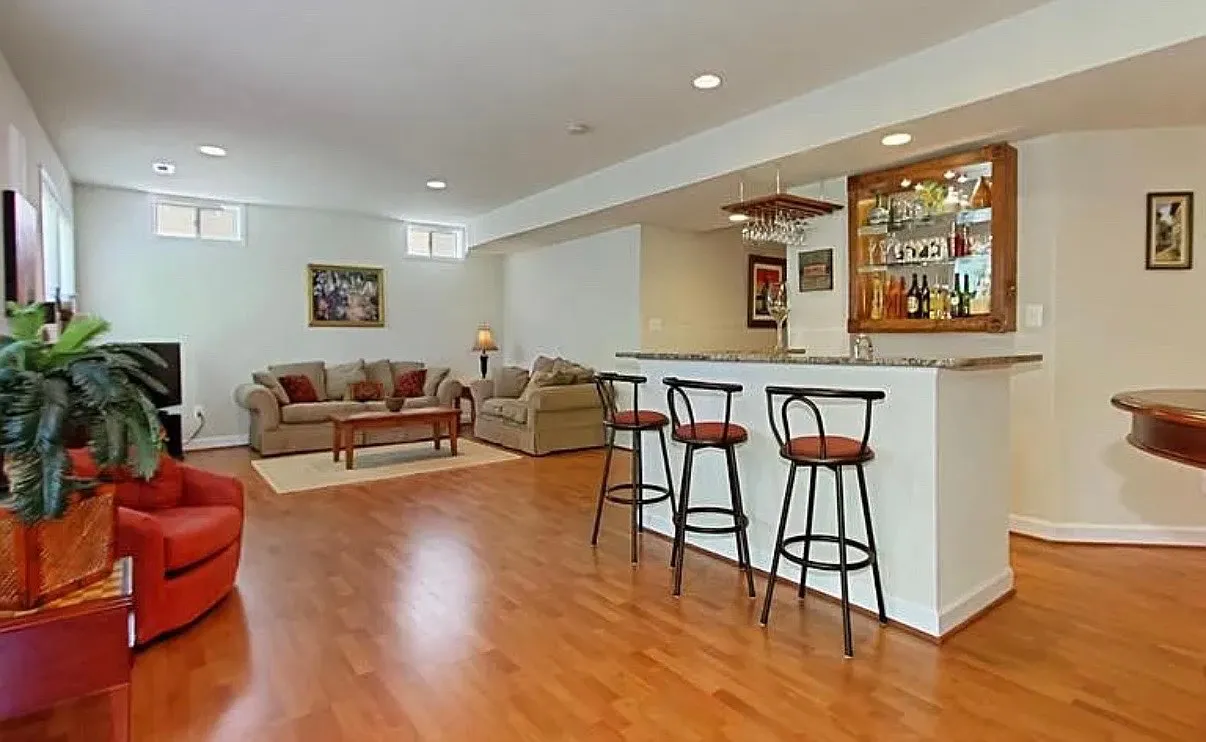 1 bed, $1,800 — Photo 2