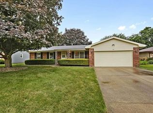 105 Dorothy Dr, Normal, IL 61761