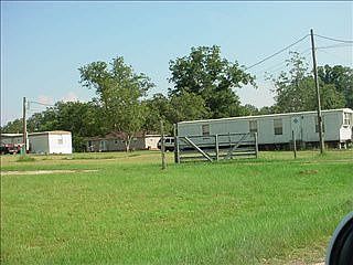 2nd image of 1025 Furnie Folks Rd
