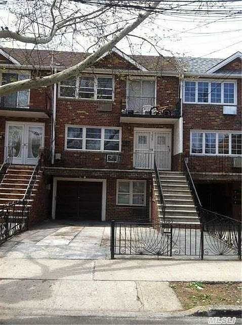 2nd image of 1020 E 85th St