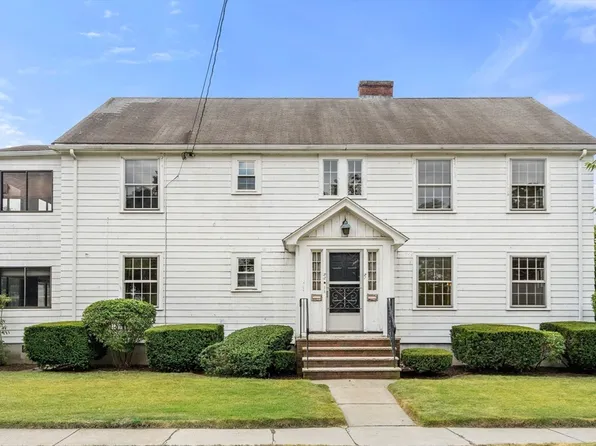 21-23 Choate Rd, Belmont, MA 02478