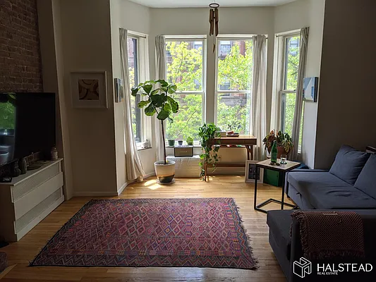 Rented by Halstead Real Estate | media 9