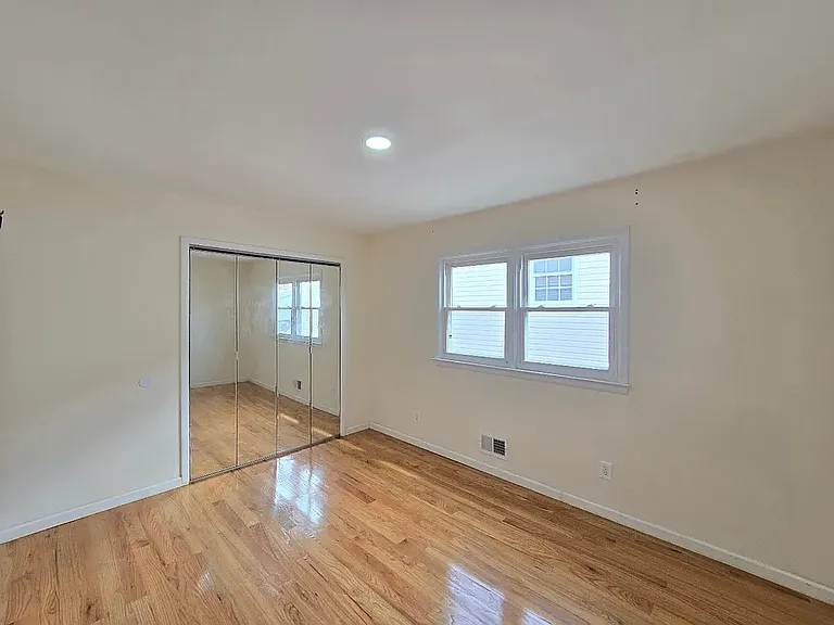 87 Pacific Ave #2 — Photo 17