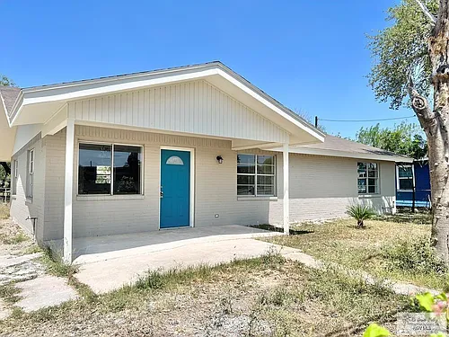 538 E Anaquitas St Photo 1