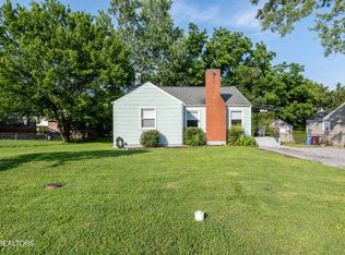 1782 Dalton St, Alcoa, TN 37701