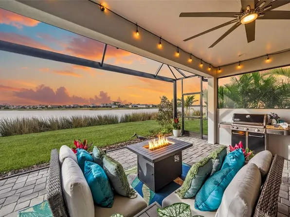 997 Crosswind Ave, Sarasota, FL 34240