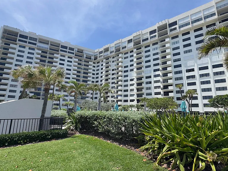5100 N Ocean Blvd #804 — Photo 20