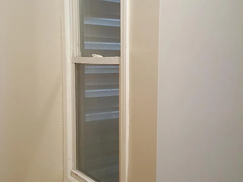 Middle Room