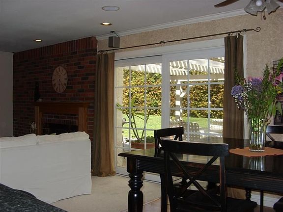 2nd image of 29011 Saddlebrook Dr