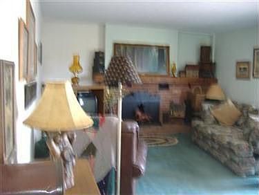 5th image of 625 S Lake St