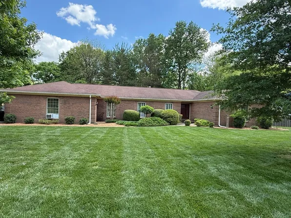 1531 London Dr, Murray, KY 42071