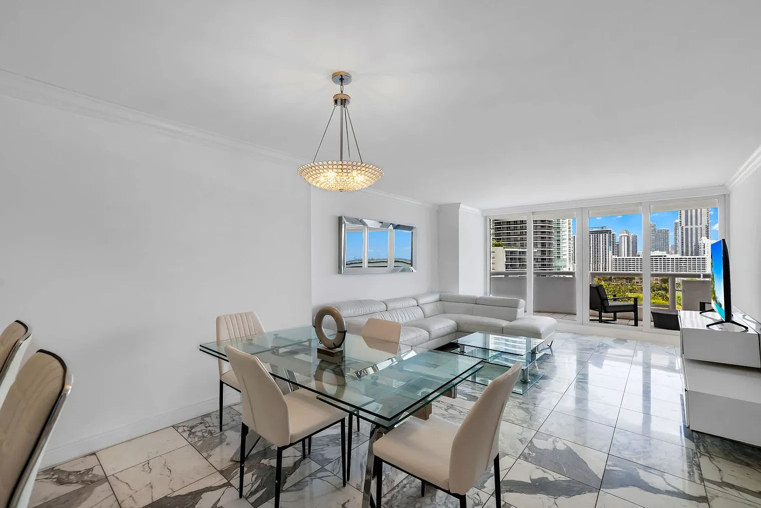 1 bed, 1.0 bath, $5,362 — Photo 4