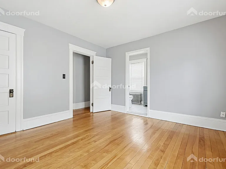 121 Delmont Ave — Photo 23