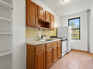 253 Vernon Ave #6, Brooklyn, NY 11206