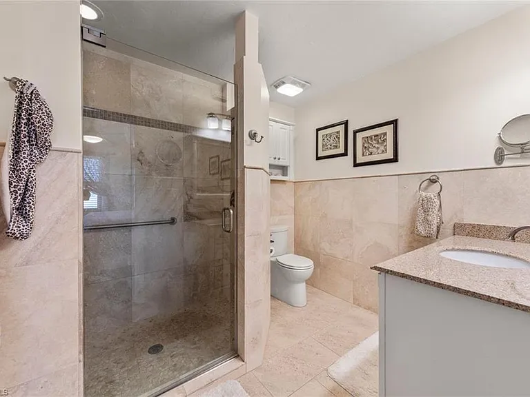 26773 Hickory Blvd #8 — Photo 12