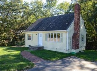 934 Worcester St, Wellesley, MA 02482