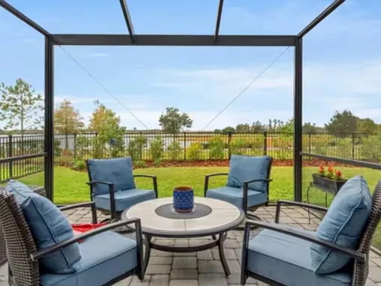 Monroe Meadows Dr — Photo 1
