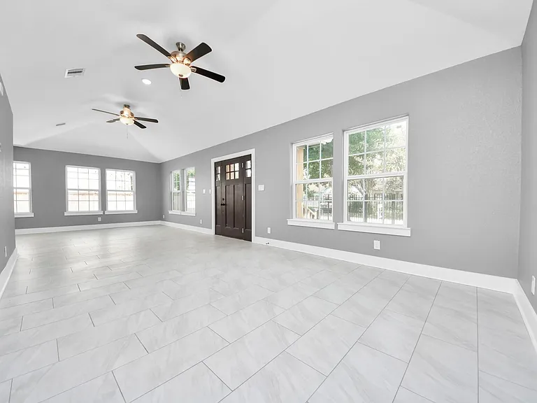 7010 Kernel St — Photo 11