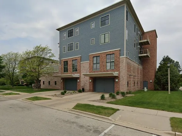 690 Rivershores DRIVE #409, West Bend, WI 53090