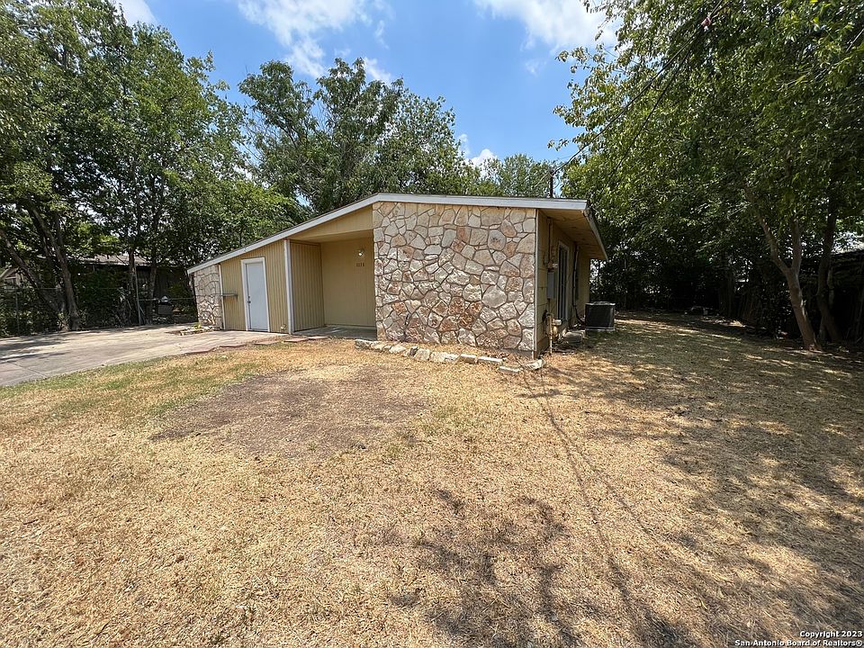 1st image of 2038 SPRINGVALE DR