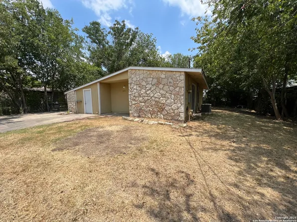 2038 SPRINGVALE DR, San Antonio, TX 78227