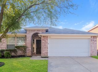 7016 Raintree Way, Denton, TX 76210