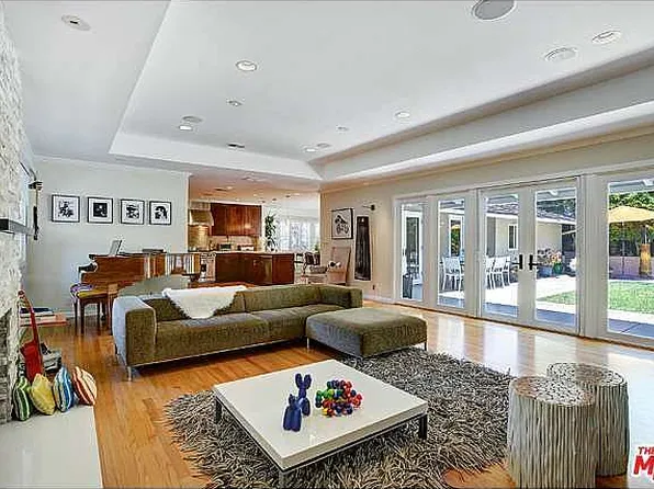 940 Las Pulgas Rd, Pacific Palisades, CA 90272