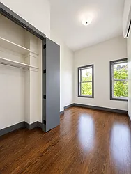 1193 Saint Mark's Avenue, #8
