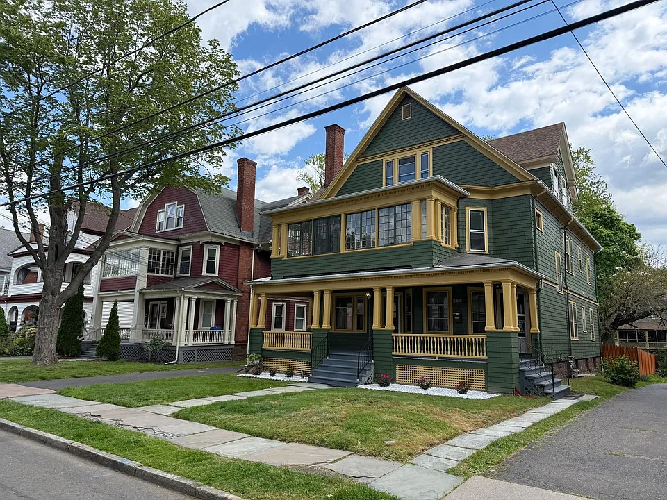 260-262 Oxford St