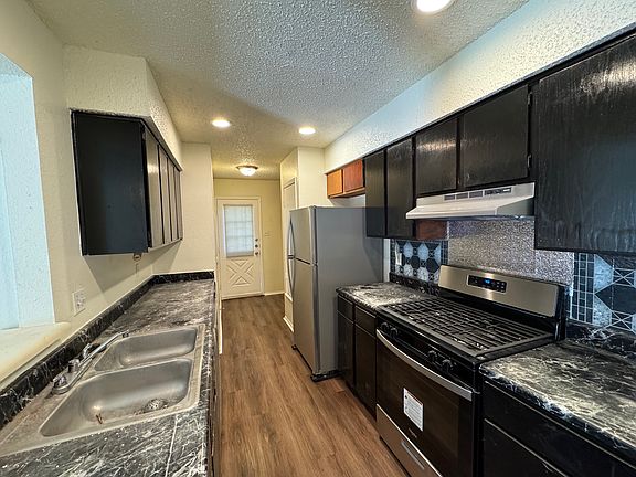 4th image of 12402 Deer Falls Dr #A