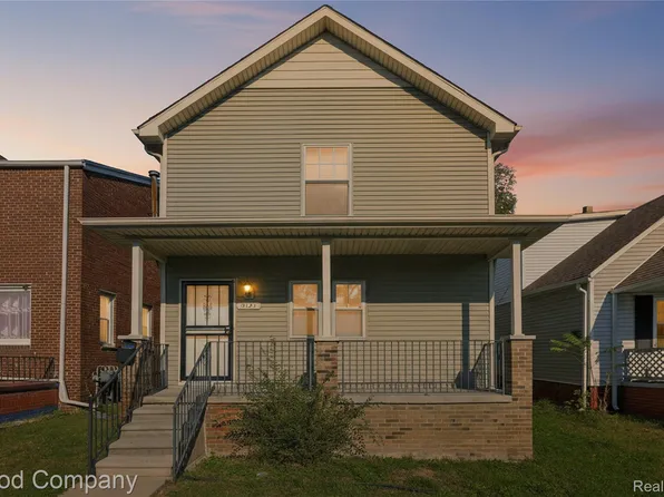 5121 Yemans St, Hamtramck, MI 48212