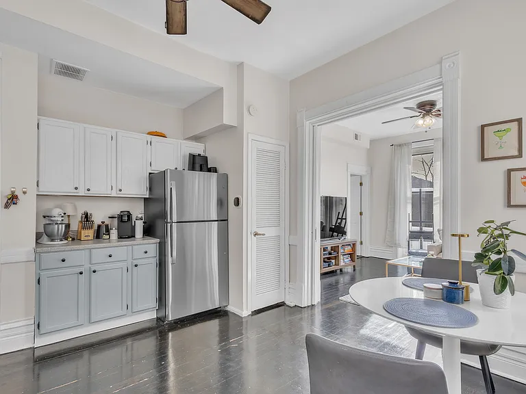 1903 N Sheffield Ave #3 — Photo 7