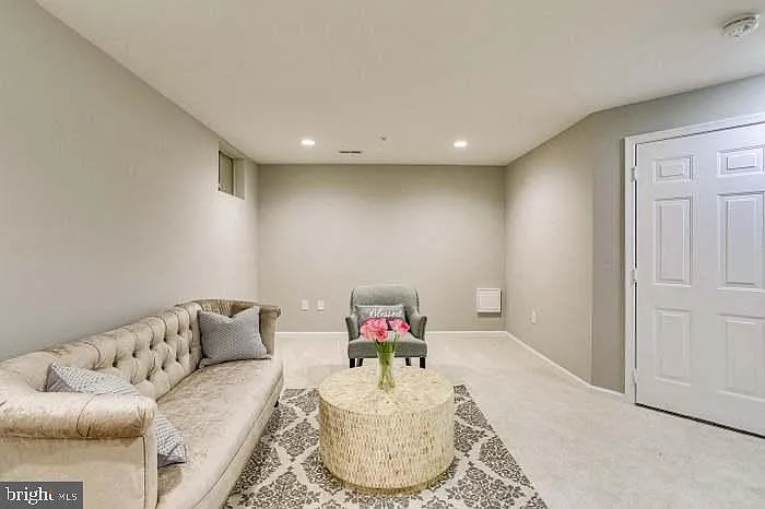 2111 Cambridge Park Ct #6 — Photo 32