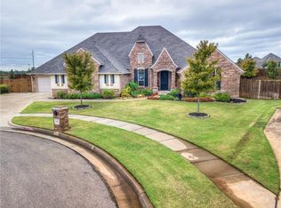 19401 Chestermere Cir, Edmond, OK 73012
